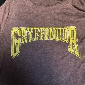Harry Potter Gryffindor shirt-sleeved tee. Small. Pre-loved.